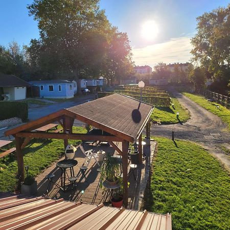 Camping Le Brochet Péronne Exterior photo