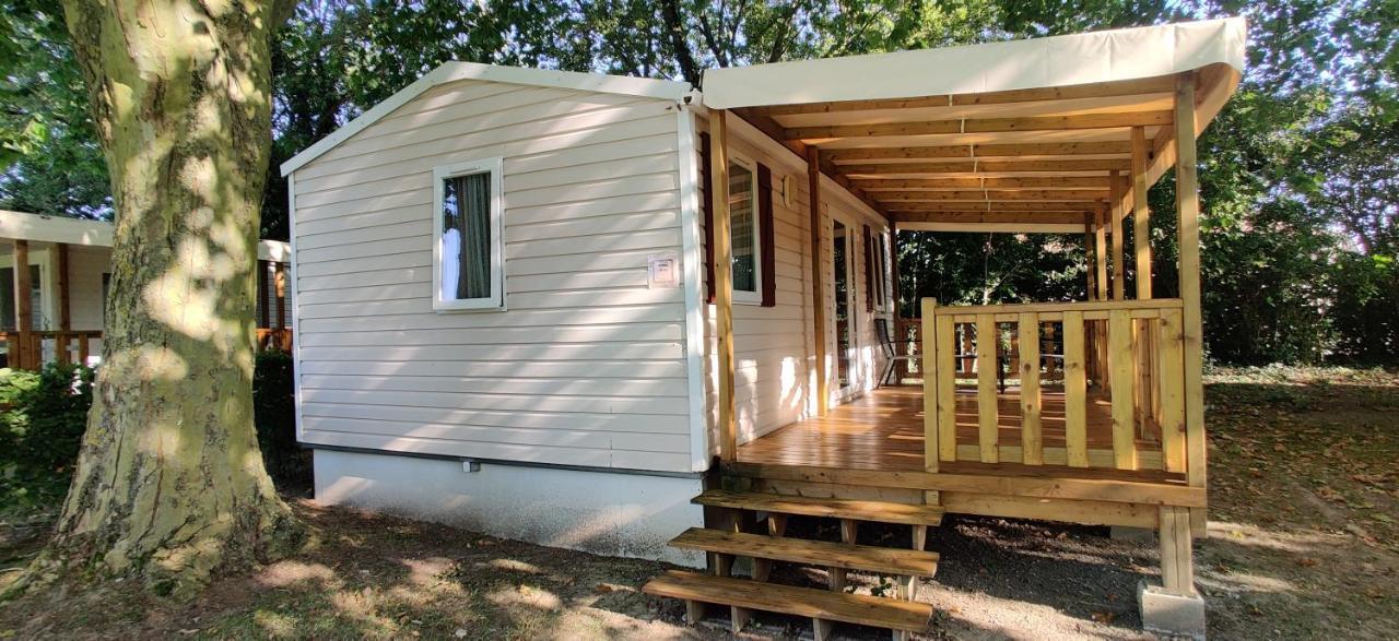 Camping Le Brochet Péronne Exterior photo