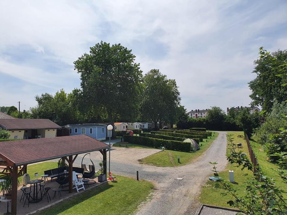 Camping Le Brochet Péronne Exterior photo